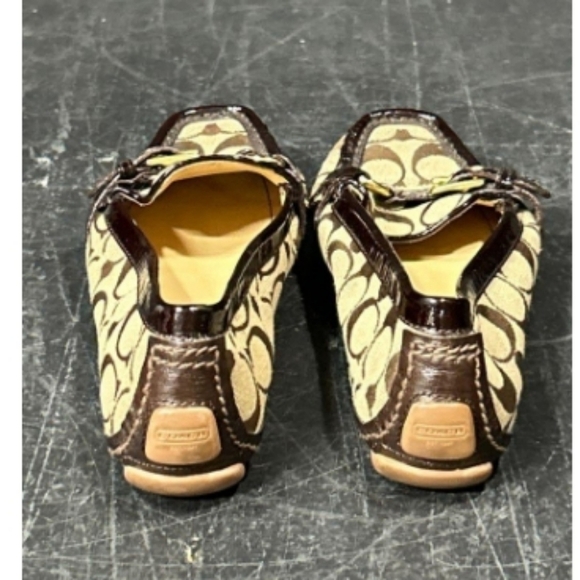 🐾Coach Brown Monogram Loafers🎉 - Picture 4 of 10